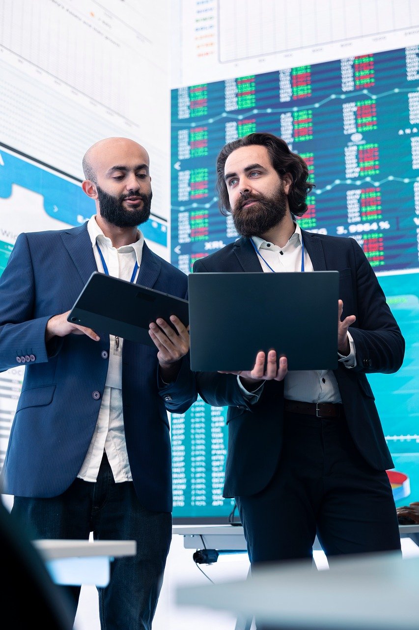 diverse, group, business, specialists, daily, tasks, control room, big, big data, numbers, organizational, progress, startup, team, camera, display, screen, office, corporate, people, company, advisory board, forecast affiliates, enterprise solutions